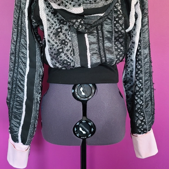 OOAK Pink & Black Lace Lolita crop Hoodie Jacket - Picture 6 of 12